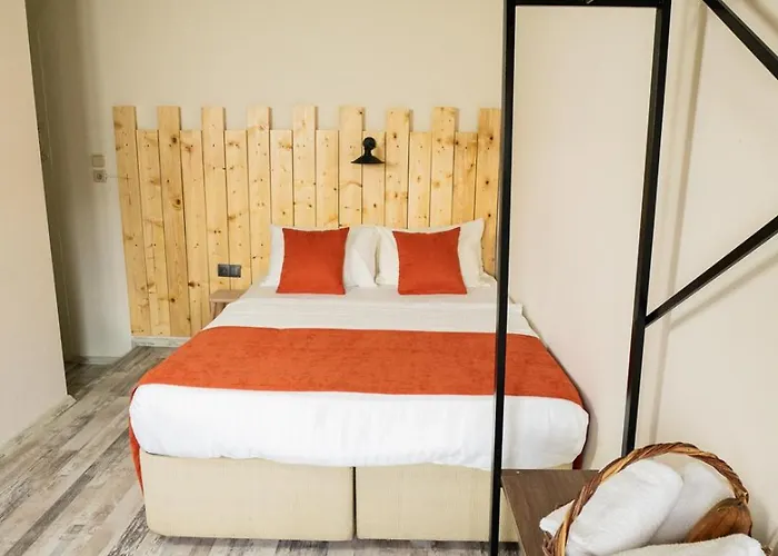 Munch House Ξενοδοχείο Çeşme